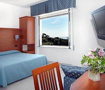 Noris Hotel